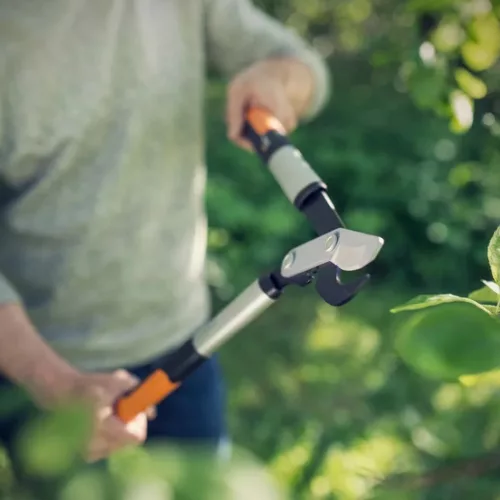 Ágvágó fém fogaskerekes Fiskars PowerGearX LX94