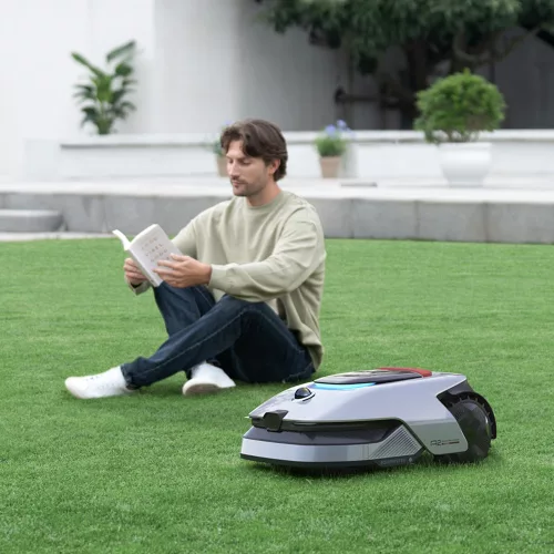 Vezetéknélküli robotfűnyíró  (3000 m2) DREAME A2 3000