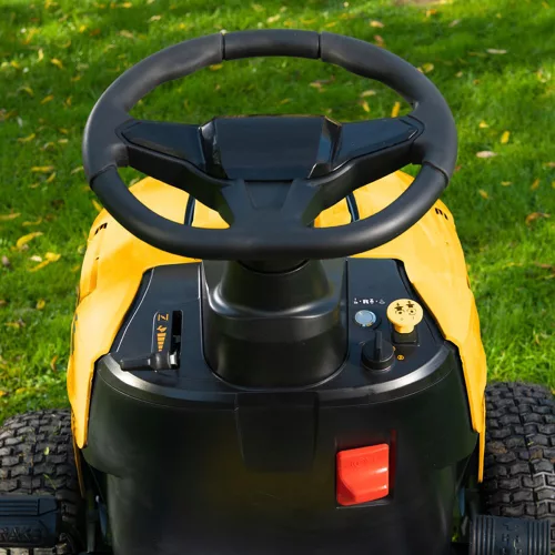 Fűnyíró traktor hidrosztatikus váltóval és hátsó kidobással, 92 cm Riwall PRO RLT 92 HRD