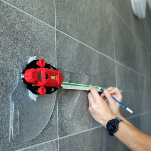 Vízszintező, padlólézer zöld lézerrel, újratölthető