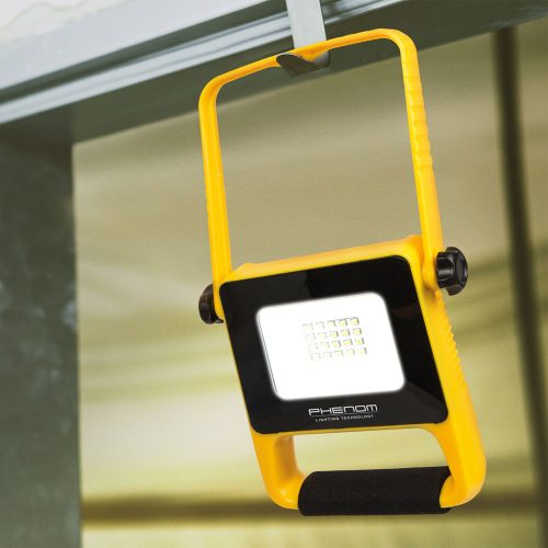 Munkalámpa 10W LED akkus, vízálló , kinyitható, akasztható