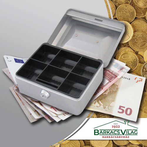 Pénzes kazetta ezüst kicsi 15 x 12 x 8 cm