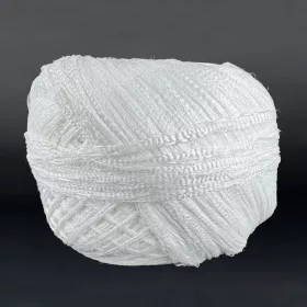 Raffia, texturált, fehér