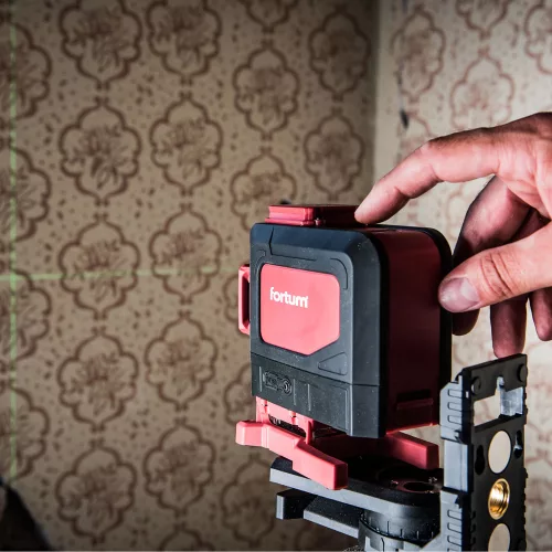 Automatikus lézeres 3D vízszintező Fortum